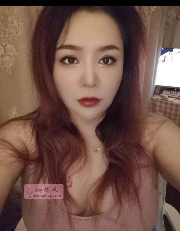 玄武门大奶彤彤 - 江苏-南京 楼凤实拍第2张