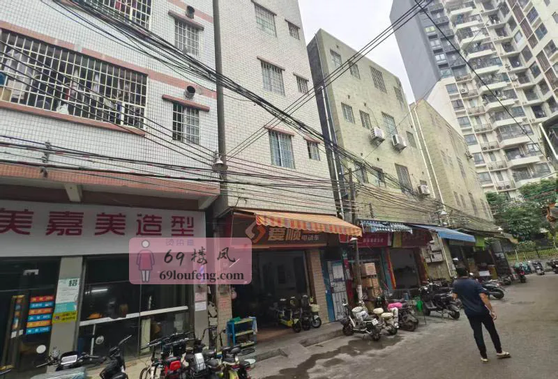 天河小新塘 - 广东-广州 楼凤实拍第2张