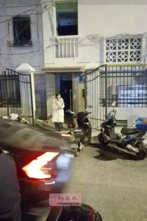 无锡站街 - 江苏-无锡 楼凤实拍第1张