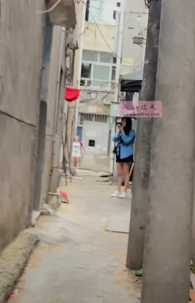 江岸扫街 - 湖北-武汉 楼凤实拍第1张