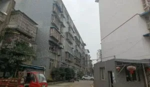 龙泉驿300小店 四川-成都 发廊按摩拍图