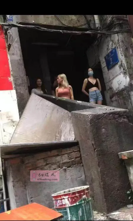 重庆站街小姐姐 - 重庆-江北区 楼凤实拍第3张