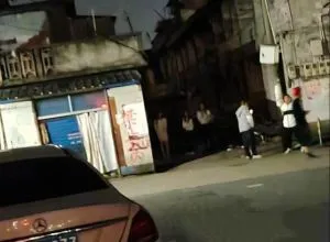 江苏-宿迁 商贸城站街 站街女实拍图