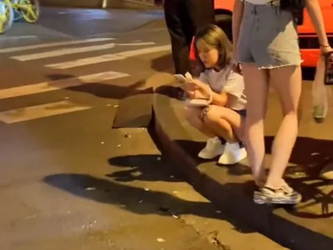 上城区青年公园 浙江-杭州 失足女实拍