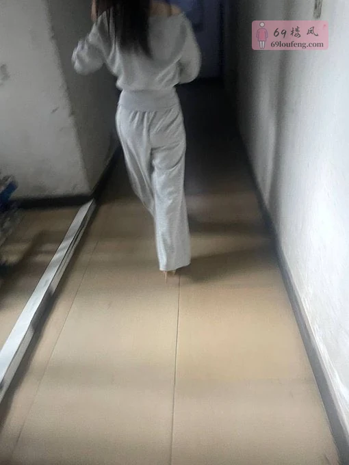 武进区古方路南100米湖塘花园新村小区里 - 江苏-苏州 楼凤实拍第2张