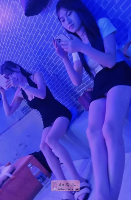 连云港海洲苏宁广场北边巷子 - 江苏-连云港 楼凤实拍第1张