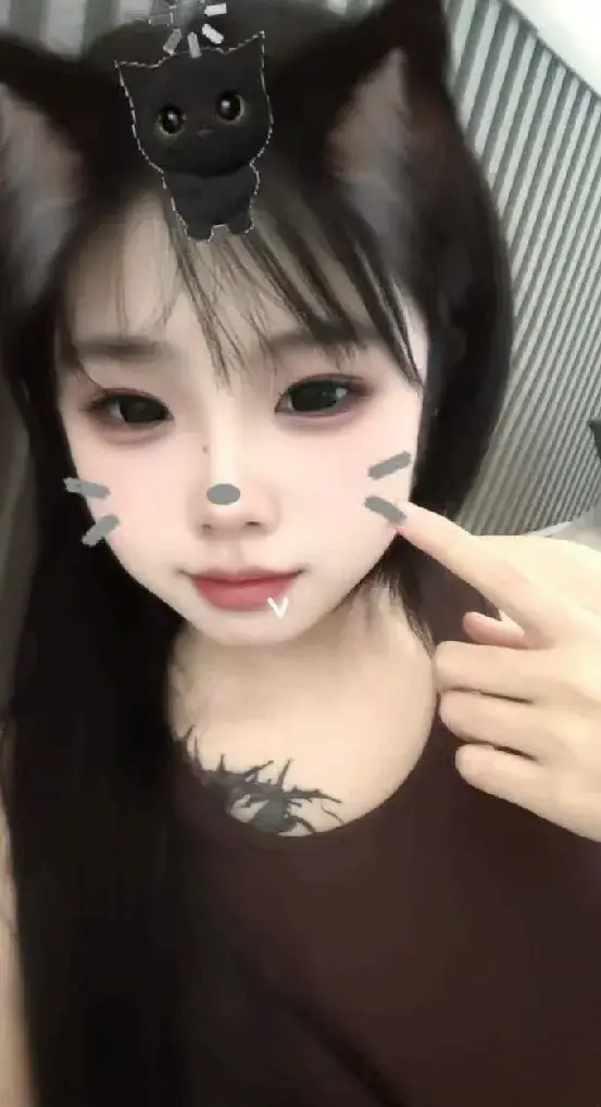 辽宁 - 大连高颜值老师大连西岗小雪05年实拍