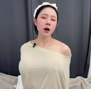 【全网精选】小姨子勾搭姐夫-汐梦瑶 现场高清截图