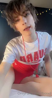 “救生员男孩性交xoxo 手机浏览器流畅观看预览