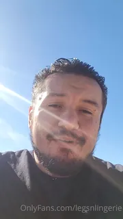 91社区热议作品：“我很有趣地做这个视频博客☺️让我知道你的想法！我应该再做一次我的下一个女孩去la @eyee_of_eros @winniehoney @rumumrtv“("I had alot of fun making this vlog ☺️ Let me know what you think! Should I do it again for my next girls trip to LA??  实拍