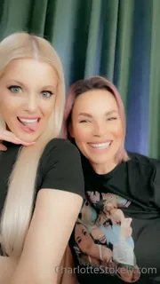 “现在生活！暨加入！”("Live right now ! Cum join!") - 极具视觉冲击力的全网精选内容