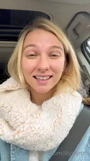 全网精选高分作品推荐：“你好，爱！这有点自由今年的b l e e d。最后一次死亡，最后的脱落。我感到直觉与大家分享。氯化镁按摩，呼吸工作，冥想，髋关节开放运动，瑜伽和舞蹈，舞蹈和舞蹈，意图和感激日记，和口语祈祷。快乐的b l e e d i n g ...☺️