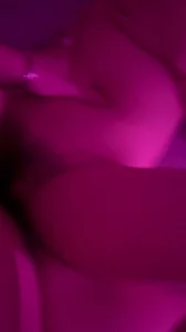 91视频官方收录：猛凿上海小少妇