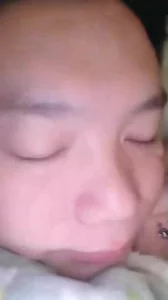 高熬的同事，滴了3滴饮料里 手机浏览器流畅观看预览