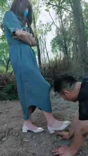 91社区热议作品：走狗被活埋 实拍