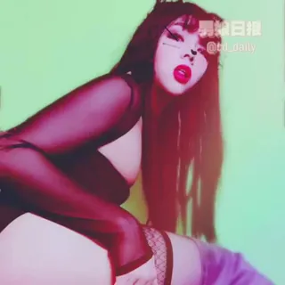 正在播放：性感身材黑丝惠奈酱 (猫咪av站频道)