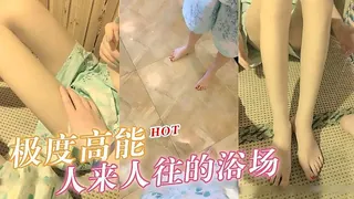 极度高能 浴场啪啪，旁边人来人往 - 实时更新的高清猫咪av站资源