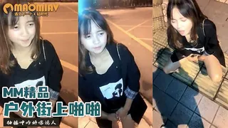 娇小户外回车上双人啪啪口交抽插呻吟娇喘诱人 - 实时更新的高清猫咪av站资源