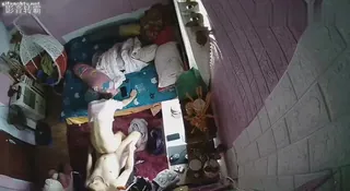 房东出租屋房间偷装摄像头偷拍 小夫妻的性爱生活老公鸡巴不行只能用嘴和手来满足媳妇 - 1080P超清画质展示图