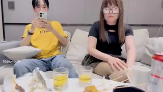 猫咪av站栏目：【#瘦子探花梦幻馆】12-14 良家眼镜女返场，美酒佳肴共进夜宵，欲拒还迎间推倒脱光，骚气逼人真淫荡 精彩封面