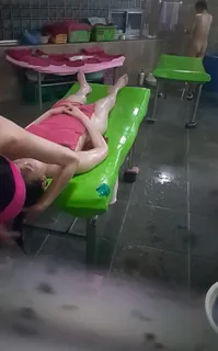 【猫咪av站】#偷拍  澡堂偷拍/少妇/熟女 现场高清截图