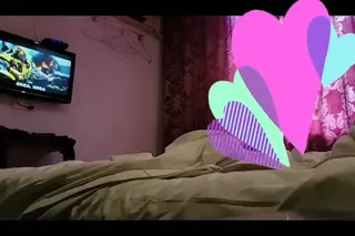 #熟女 #阿姨 #偷情酒店开房约50多岁阿姨开房，看的出来阿姨有多饥渴，一进门就往身上扑。长裤里套黑丝，这是为偷情做好准备了。开始让慢点，说逼很久没操了后来让快点，说tm太舒服了最后竟要求，射逼里这个光是听声就很刺激 最新更新资源合集