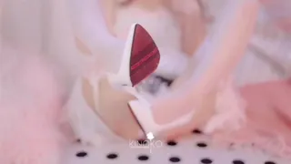 #铃木美咲 #twitter #Misakiruanruan       『白丝情人节篇』​ 手机浏览器流畅观看预览