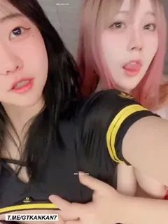 猫咪av站题材必看：完美露脸大尺度插逼  #女同 #拉拉 #女同性恋 封面图