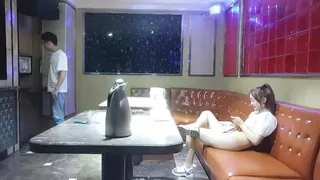 偷拍独家，2000包间干漂亮小姐姐，前凸后翘，浪劲十足，沙发高跟啪啪激情无限1714246027.478384 - 1080P超清画质展示图