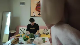 猫咪av站高分作品推荐：【AI高清2K修复】【专约老阿姨】嫩妹，嫩妹，3000外围女神场，清纯校园风，甜美乖巧