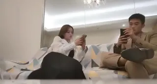 91视频官方收录：身材一级棒大大圆润奶子，换上情趣女仆更极品了