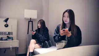 七天高端外围 刚出道没多久的小模 - 高清在线观看