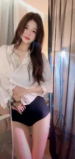 抖音 迷人的张奶奶   直播骚舞 抖音 - 高清在线观看