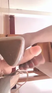 正在播放：#繁华女王 #足控 #足交 #剧情女王的各种剧情调教情趣诱惑 (猫咪av站频道)