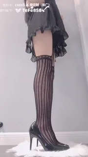 查看 #Cuteli #占星猫 #足控 #黑丝 #白丝福利姬各种剧情自慰淫语 黑丝高跟 的详细介绍与播放