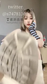 短发极品姐姐的美腿 - 高清在线观看