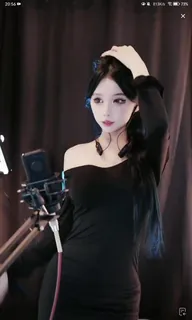 【猫咪av站】抖音万0整活骚舞- 现场高清截图