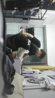 一周拿下00后学生妹大三在读共度元旦佳节短发清纯蜜桃臀激情而又肉欲横流的一夜 - 高清在线观看