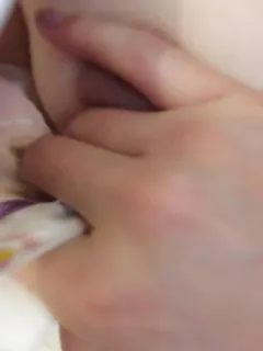 玩弄母狗的骚穴 优质原创视频在线直达