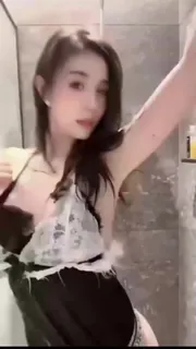 猫咪av站题材必看：主播性感睡衣火辣热舞 封面图