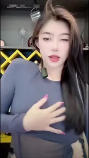 猫咪av站题材必看：性感主播骚舞 封面图