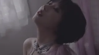 【猫咪av站】#国产 #国产福利 #超高清 #写真 情趣旗袍 【奶桃】-暖昧 现场高清截图