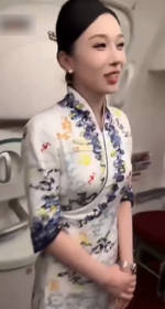 【劲爆吃瓜 】你请空姐吃烤鸭，空姐请你吃鱿鱼！ 优质原创视频在线直达