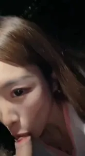 猫咪av站高分作品推荐：户外后入巨乳母狗