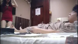 91社区热议作品：1500今晚干头牌，年轻貌美，极品美乳又白又大 实拍