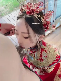 别人家新娘跪舔我大鸡巴 最新更新资源合集