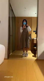 当老婆的长腿穿上肉丝袜不用出门了 - 实时更新的高清猫咪av站资源