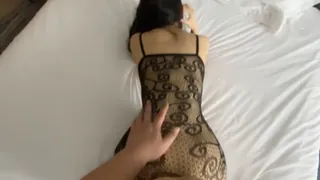 【猫咪av站】后入人妻少妇 现场高清截图