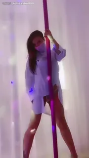 #半糖  半糖 钢管舞静静/钢管舞 私信福利 白色衬衫 - 实时更新的高清猫咪av站资源