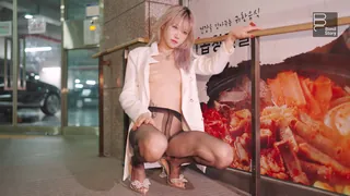 91视频推荐：户外调教玩弄极品母狗 手机在线播放